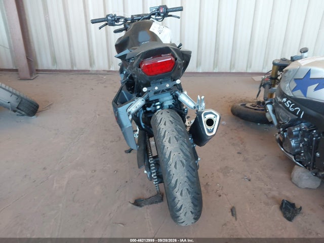 Продажа на аукционе авто 2025 Honda Cb750 A, vin: JH2RH240XSK001483, номер лота: 46212999