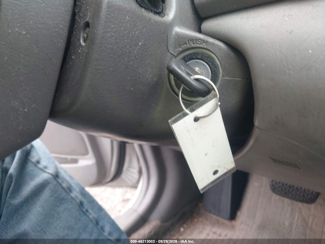 46213002 :رقم المزاد ، 4T1BE32KX3U146506 vin ، 2003 Toyota Camry Le مزاد بيع