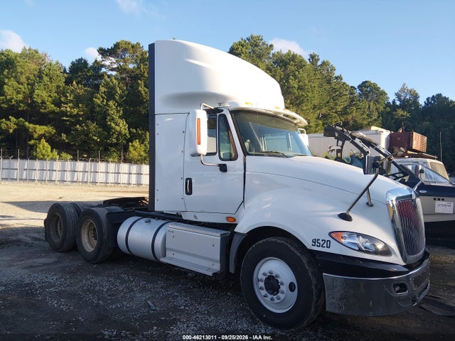 46213011 :رقم المزاد ، 3HCDJAPR6GL262727 vin ، 2016 International Prostar مزاد بيع