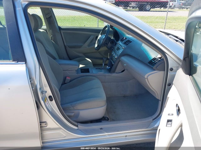 2007 Toyota Camry Le მანქანა იყიდება აუქციონზე, vin: 4T1BE46K27U013700, აუქციონის ნომერი: 46213034