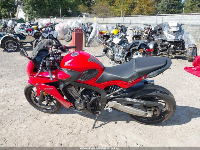 Продажа на аукционе авто 2014 Honda Cbr650 F, vin: MLHRC7406E5000562, номер лота: 46213038