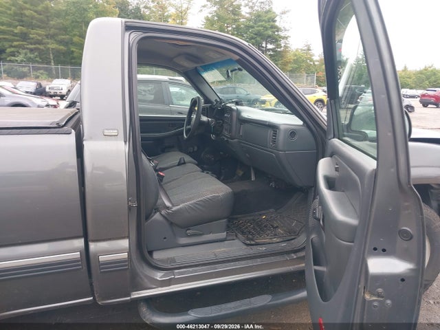 46213047 :رقم المزاد ، 1GCEC14W32Z312782 vin ، 2002 Chevrolet Silverado 1500 مزاد بيع