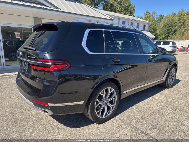 46213104 :رقم المزاد ، 5UX23EM02R9S09691 vin ، 2024 Bmw X7 Xdrive40i مزاد بيع