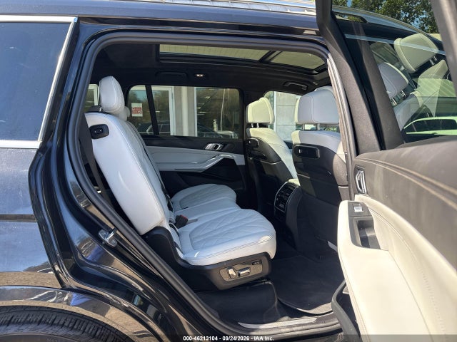 46213104 :رقم المزاد ، 5UX23EM02R9S09691 vin ، 2024 Bmw X7 Xdrive40i مزاد بيع