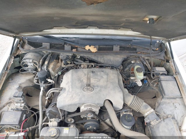 2001 Mercury Grand Marquis Gs მანქანა იყიდება აუქციონზე, vin: 2MEFM74W51X637974, აუქციონის ნომერი: 46213117