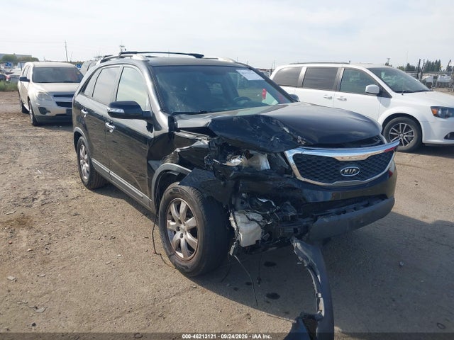 Auction sale of the 2013 Kia Sorento Lx, vin: 5XYKT3A69DG355513, lot number: 46213121