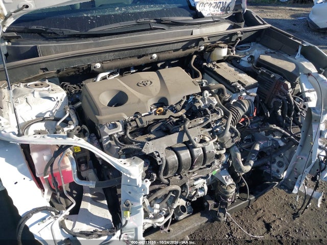 2T3H1RFV3RC302304 Toyota RAV4 LE