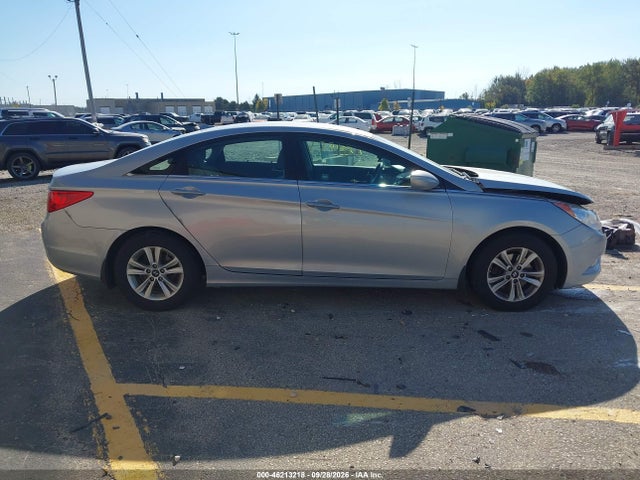 Продажа на аукционе авто 2013 Hyundai Sonata Gls, vin: 5NPEB4AC0DH773639, номер лота: 46213218