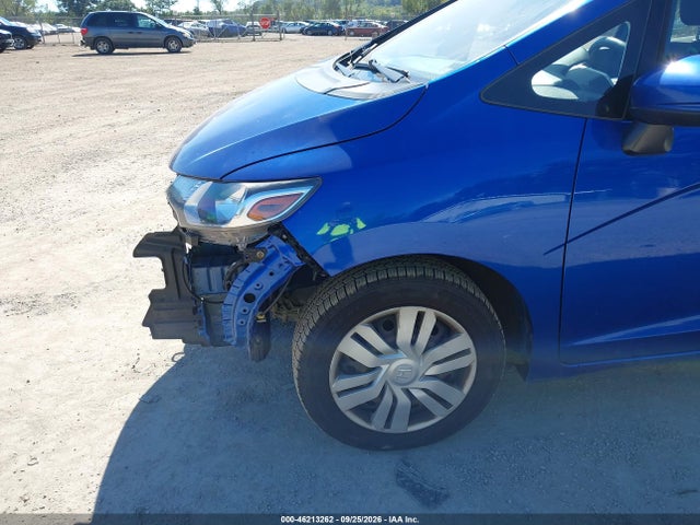 Продажа на аукционе авто 2017 Honda Fit Lx, vin: JHMGK5H5XHS006067, номер лота: 46213262