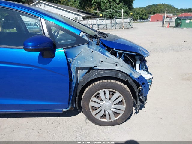 Продажа на аукционе авто 2017 Honda Fit Lx, vin: JHMGK5H5XHS006067, номер лота: 46213262