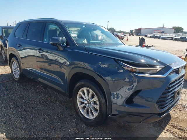 2026 Toyota Grand Highlander Xle მანქანა იყიდება აუქციონზე, vin: 5TDAAAB59TS130103, აუქციონის ნომერი: 46213288