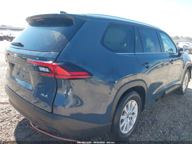 2026 Toyota Grand Highlander Xle მანქანა იყიდება აუქციონზე, vin: 5TDAAAB59TS130103, აუქციონის ნომერი: 46213288