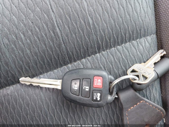 Продажа на аукционе авто 2019 Toyota Corolla Le, vin: 5YFBURHE1KP944383, номер лота: 46213289