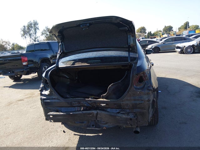 5YFBURHE4GP448677 Toyota COROLLA LE