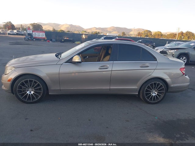 Продаж на аукціоні авто 2008 Mercedes-benz C 300 Luxury, vin: WDDGF54X38F013177, номер лоту: 46213348
