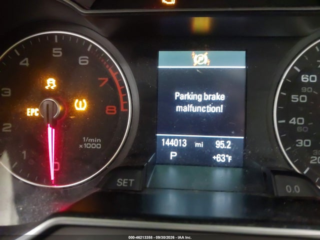 2014 Audi A4 2.0t Premium მანქანა იყიდება აუქციონზე, vin: WAUFFAFL1EA139424, აუქციონის ნომერი: 46213358