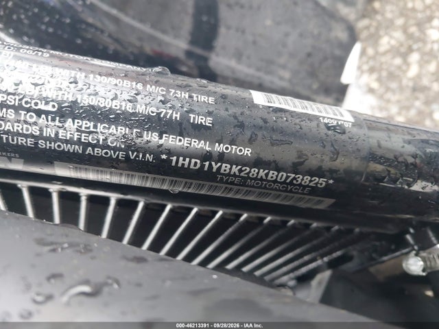 Harley-Davidson FLHCS 2019 1HD1YBK28KB073825 Image 10