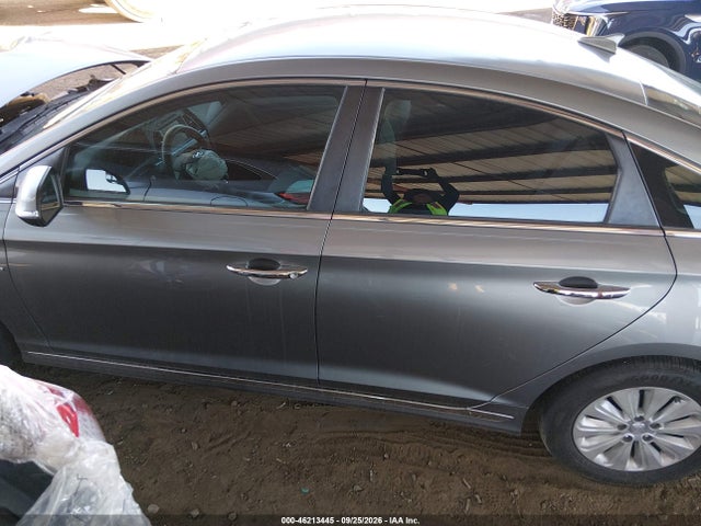 Aukcja sprzedaży 2017 Hyundai Sonata Hybrid Se, vin: KMHE24L34HA069000, numer aukcji: 46213445
