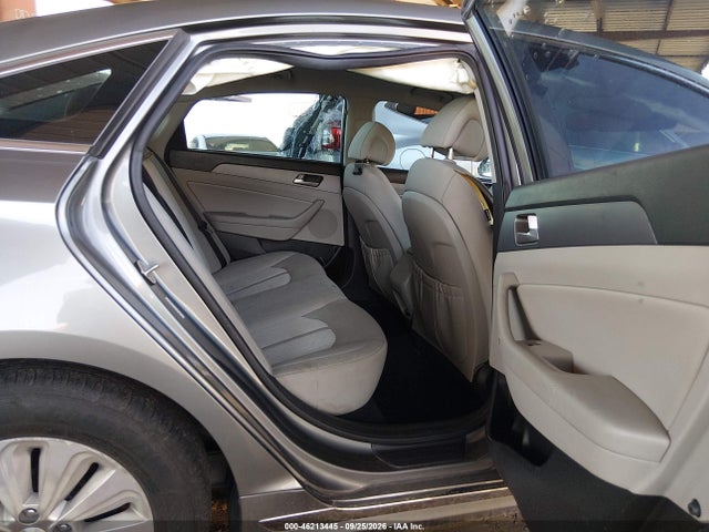 Aukcja sprzedaży 2017 Hyundai Sonata Hybrid Se, vin: KMHE24L34HA069000, numer aukcji: 46213445