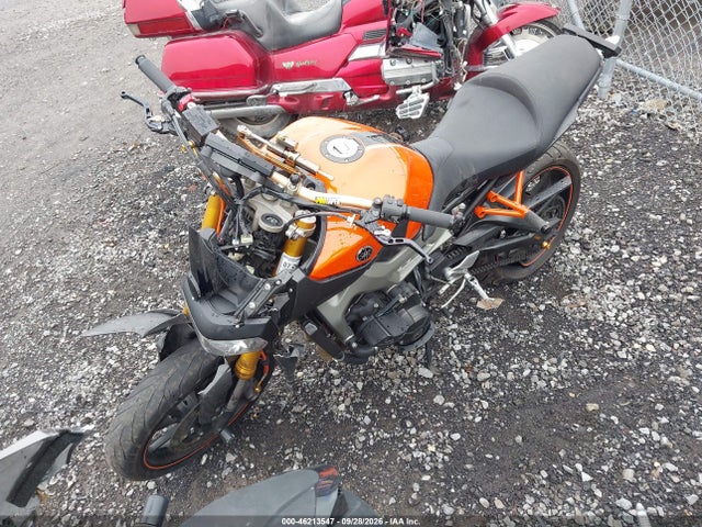 46213547 :رقم المزاد ، JYARN33E6EA001734 vin ، 2014 Yamaha Fz09 مزاد بيع