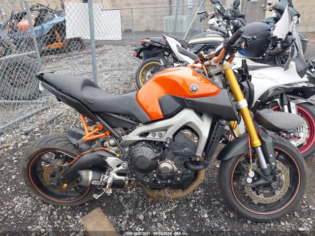 46213547 :رقم المزاد ، JYARN33E6EA001734 vin ، 2014 Yamaha Fz09 مزاد بيع