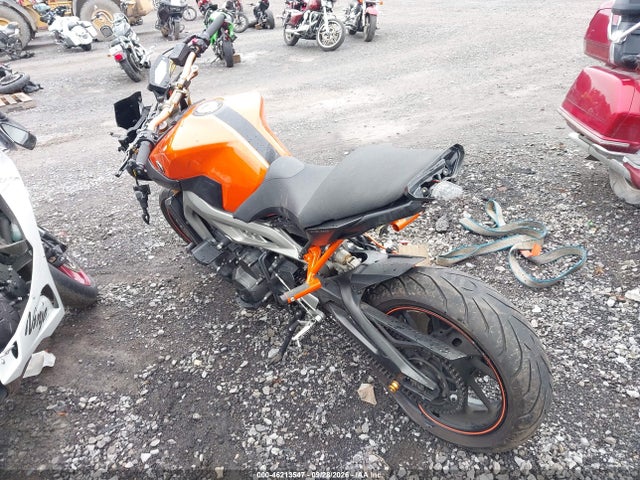 46213547 :رقم المزاد ، JYARN33E6EA001734 vin ، 2014 Yamaha Fz09 مزاد بيع