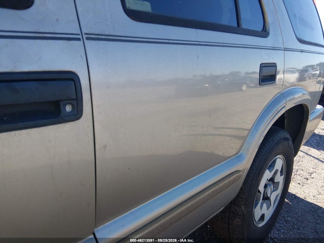 Продаж на аукціоні авто 2002 Chevrolet Blazer Ls, vin: 1GNDT13W72K204033, номер лоту: 46213591
