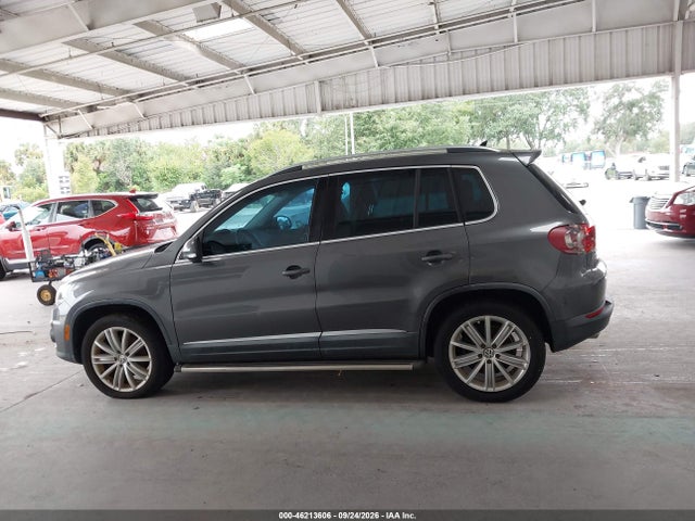 2015 Volkswagen Tiguan Se მანქანა იყიდება აუქციონზე, vin: WVGAV7AX4FW593955, აუქციონის ნომერი: 46213606