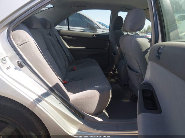 2005 Toyota Camry Le მანქანა იყიდება აუქციონზე, vin: 4T1BE32K05U085380, აუქციონის ნომერი: 46213624