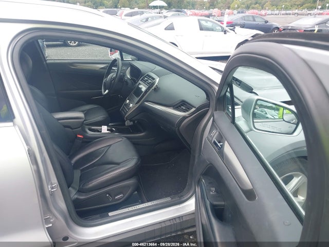 Продаж на аукціоні авто 2018 Lincoln Mkc Premiere, vin: 5LMCJ1C9XJUL21573, номер лоту: 46213664