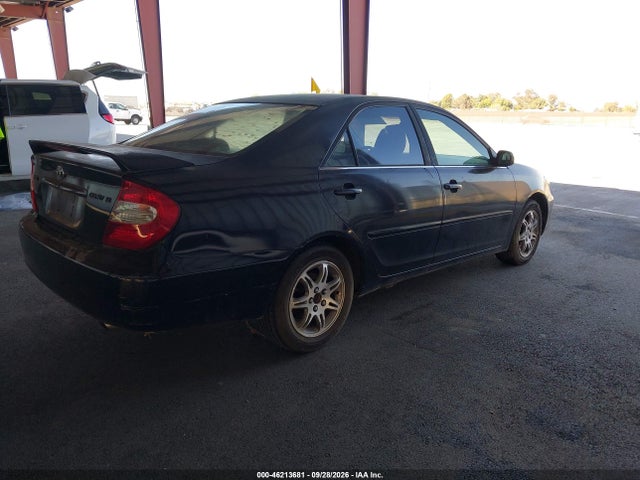 46213681 :رقم المزاد ، JTDBE32K530157120 vin ، 2003 Toyota Camry Se مزاد بيع