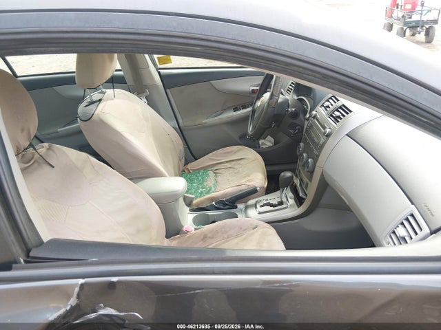 46213685 :رقم المزاد ، JTDBU4EE7BJ095808 vin ، 2011 Toyota Corolla Le مزاد بيع