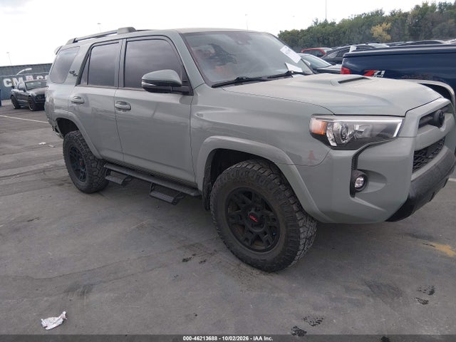 Auction sale of the 2022 Toyota 4runner Trd Off Road Premium, vin: JTERU5JR1N6059760, lot number: 46213688