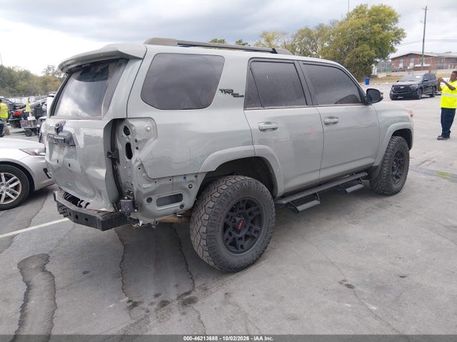 Продажа на аукционе авто 2022 Toyota 4runner Trd Off Road Premium, vin: JTERU5JR1N6059760, номер лота: 46213688