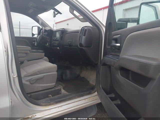 46213693 :رقم المزاد ، 1GC4KYCY8HF216571 vin ، 2017 Chevrolet Silverado 3500hd Wt مزاد بيع