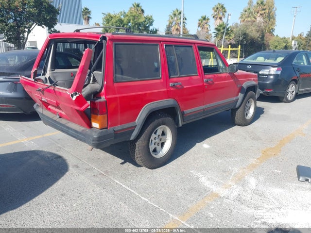 Продажа на аукционе авто 1996 Jeep Cherokee Sport/classic, vin: 1J4FT68S2TL202958, номер лота: 46213703