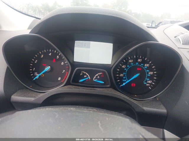 2014 Ford Escape Se მანქანა იყიდება აუქციონზე, vin: 1FMCU9GX9EUD05842, აუქციონის ნომერი: 46213738