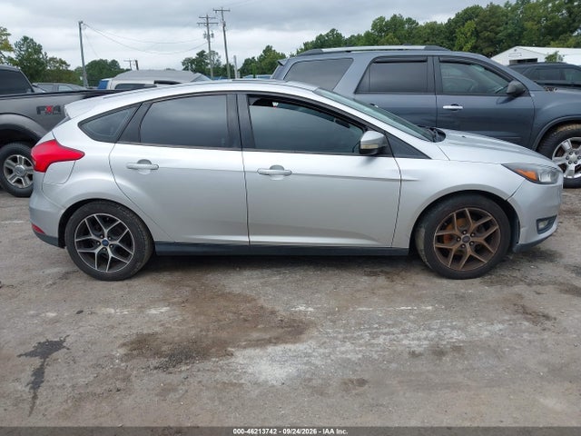 46213742 :رقم المزاد ، 1FADP3M26JL202339 vin ، 2018 Ford Focus Sel مزاد بيع
