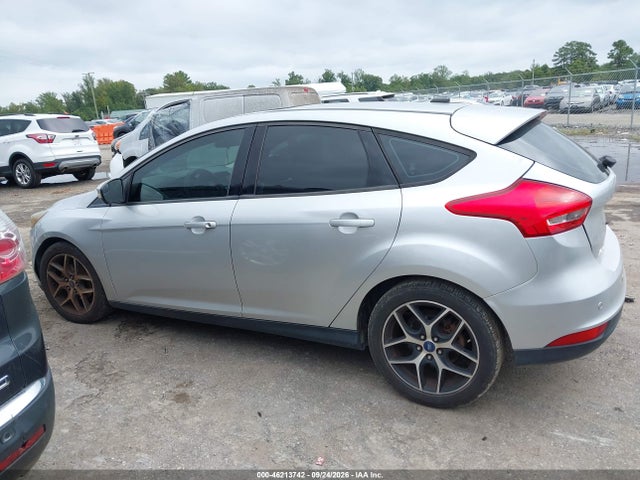 46213742 :رقم المزاد ، 1FADP3M26JL202339 vin ، 2018 Ford Focus Sel مزاد بيع