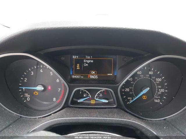 46213742 :رقم المزاد ، 1FADP3M26JL202339 vin ، 2018 Ford Focus Sel مزاد بيع