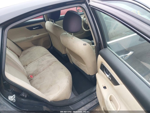 2015 Nissan Altima 2.5/2.5 S/2.5 Sl/2.5 Sv მანქანა იყიდება აუქციონზე, vin: 1N4AL3AP6FN301544, აუქციონის ნომერი: 46213763