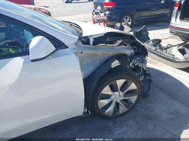 5YJYGDEE5MF251517 Tesla Model Y Long Range Dual Motor All-wheel Drive