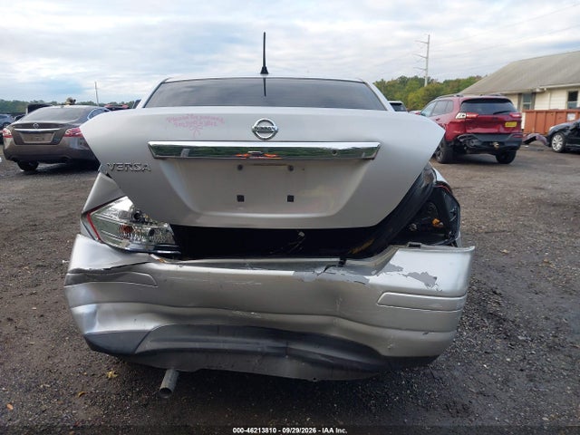 46213810 :رقم المزاد ، 3N1BC1AP4BL452981 vin ، 2011 Nissan Versa 1.8s مزاد بيع