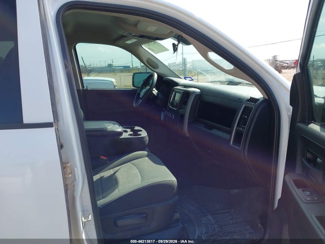Продажа на аукционе авто 2022 Ram 1500 Classic Tradesman  4x2 5'7 Box, vin: 3C6RR6KG6NG388274, номер лота: 46213817