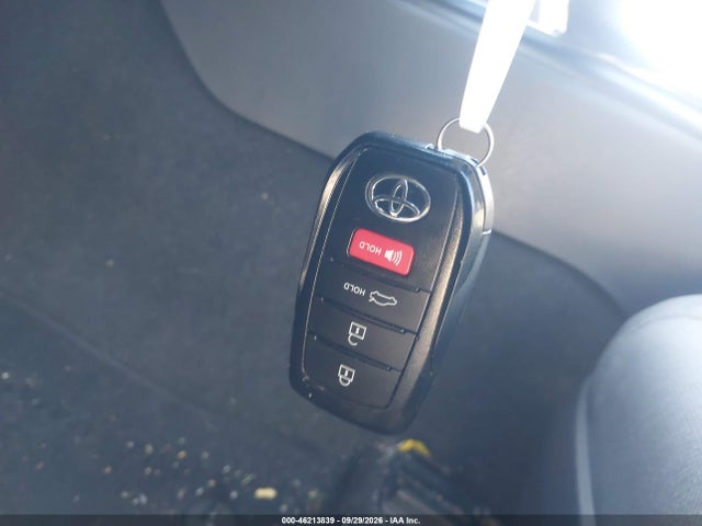 46213839 :رقم المزاد ، 4T1DAACK1SU182963 vin ، 2025 Toyota Camry Le مزاد بيع