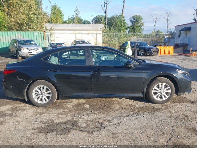 46213839 :رقم المزاد ، 4T1DAACK1SU182963 vin ، 2025 Toyota Camry Le مزاد بيع