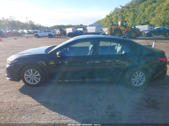 46213839 :رقم المزاد ، 4T1DAACK1SU182963 vin ، 2025 Toyota Camry Le مزاد بيع