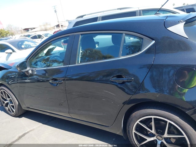 Продажа на аукционе авто 2015 Mazda Mazda3 I Touring, vin: JM1BM1L79F1261299, номер лота: 46213849