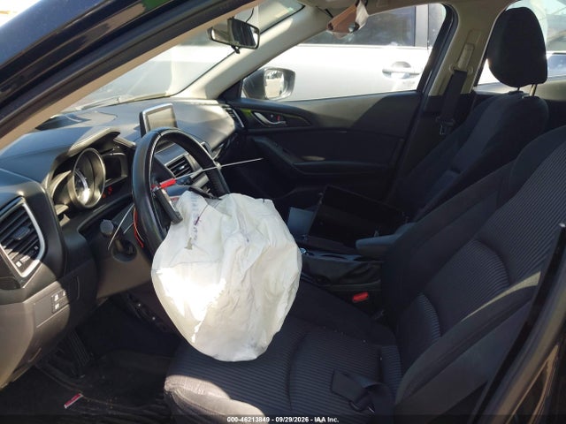 Продажа на аукционе авто 2015 Mazda Mazda3 I Touring, vin: JM1BM1L79F1261299, номер лота: 46213849