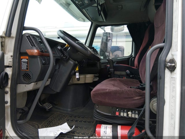 Aukcja sprzedaży 2006 Volvo Vn, vin: 4V4NC9GHX6N446850, numer aukcji: 46213855